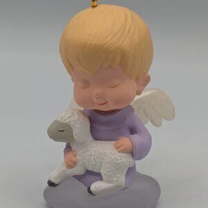 Hallmark Keepsake Mary's Angels "Violet" Ornament 1996 - Collector's Series